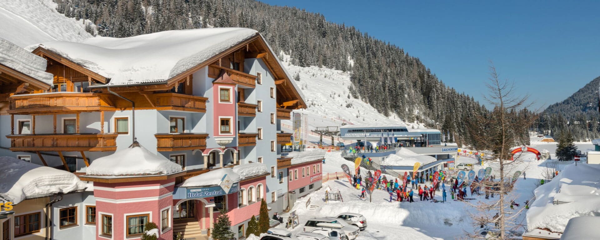 Ski Hotel Zauchensee Zentral Direkt An Der Piste Salzburg
